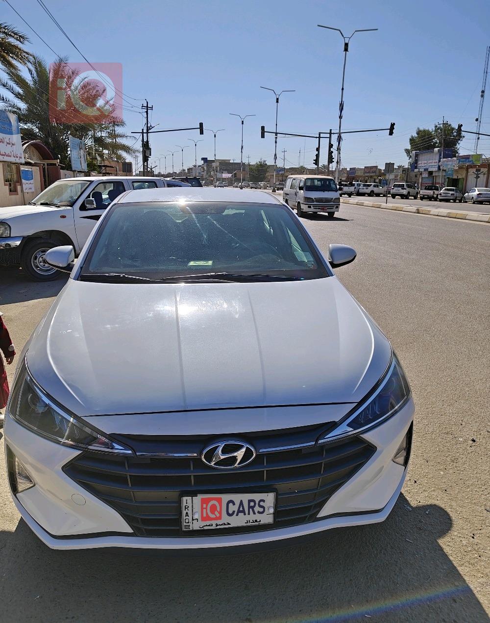 هيونداي النترا